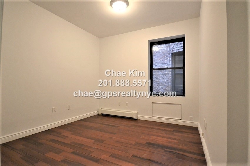 163 West 80th Street - Photo 4