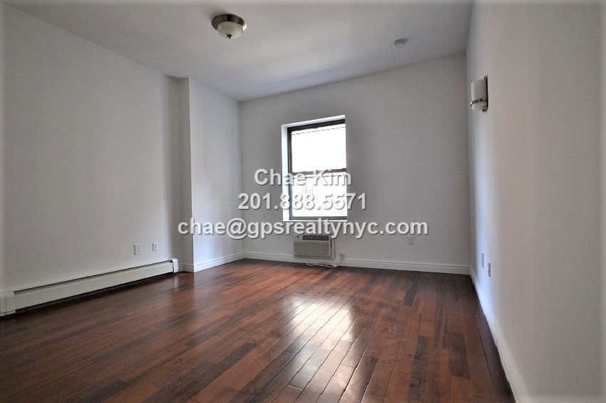 163 West 80th Street - Photo 2