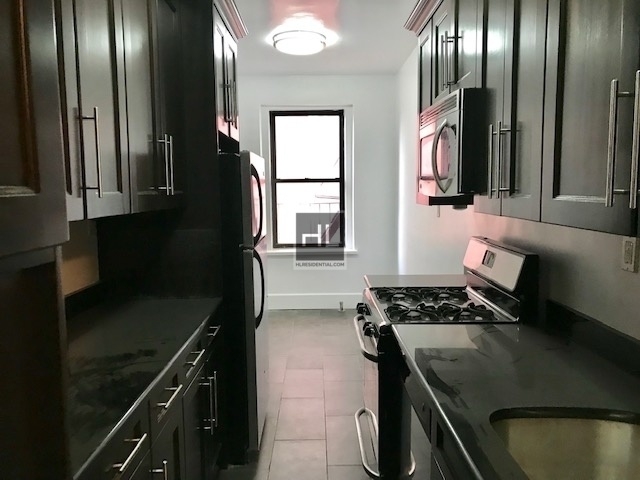 47 Avenue - Photo 1