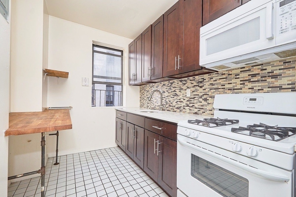 561 West 143rd Street - Photo 5