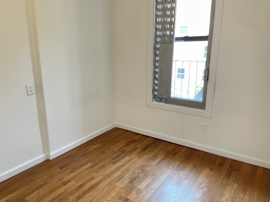 305 West 116th Street - Photo 8