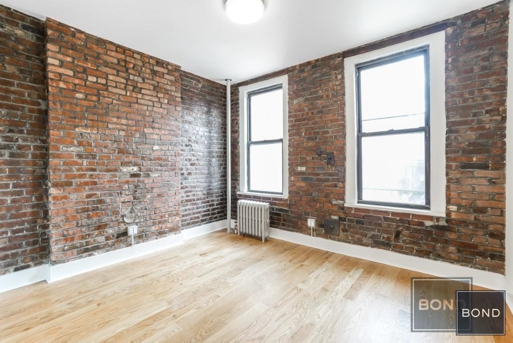 128 MacDougal Street - Photo 0