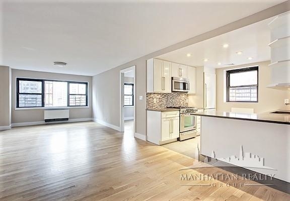 East 47th Street - Photo 1