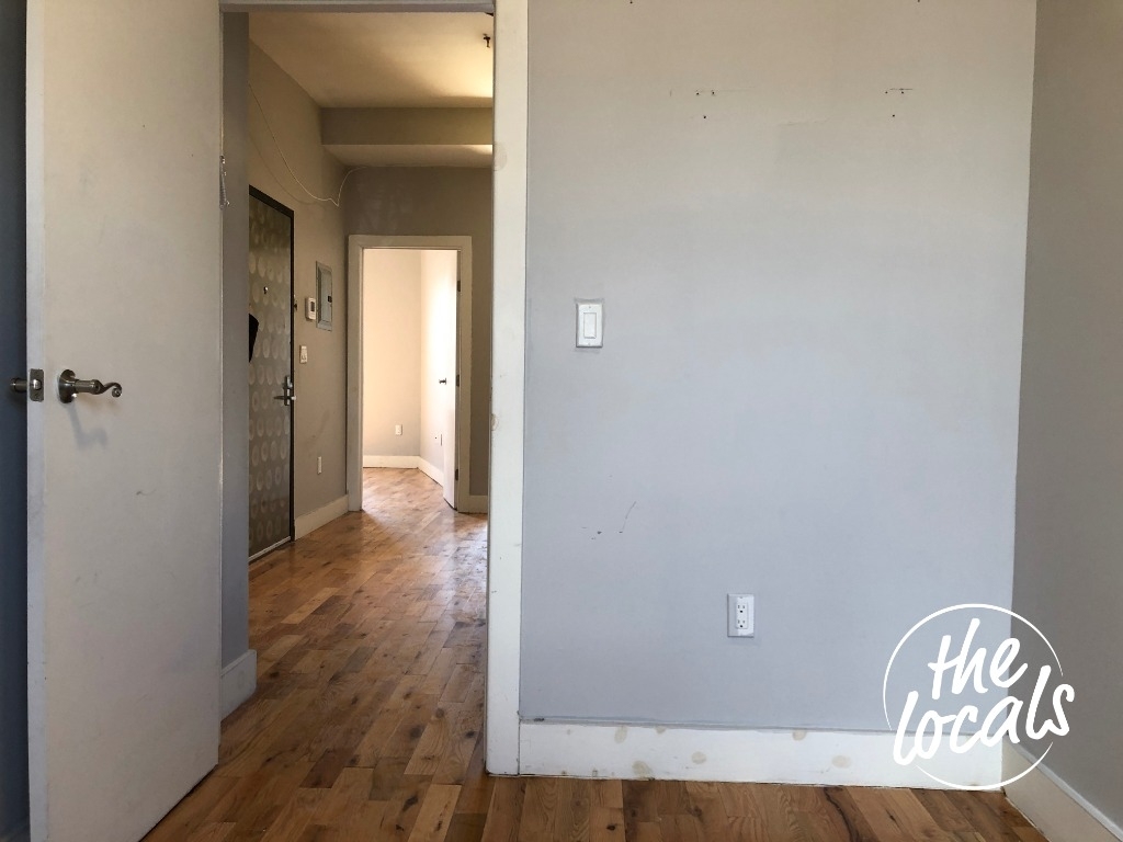 1519 Dean Street - Photo 6