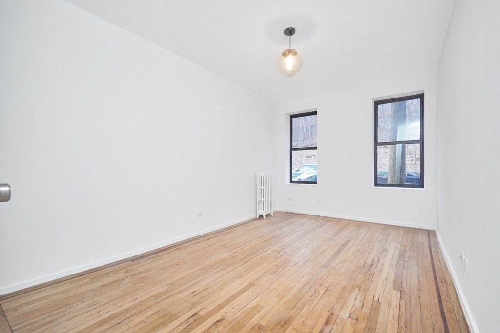 616 West 207th Street - Photo 5