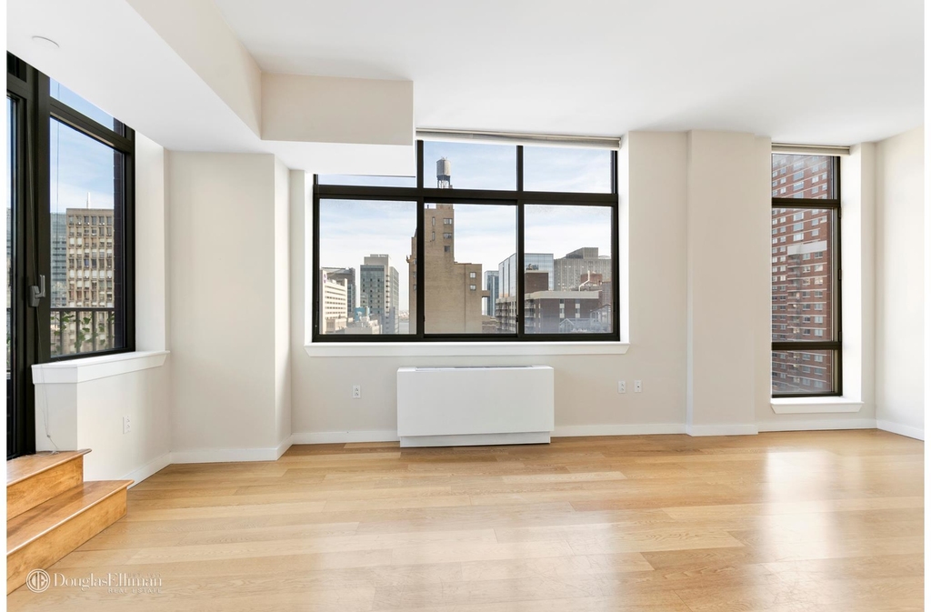 250 East 30th St - Photo 1