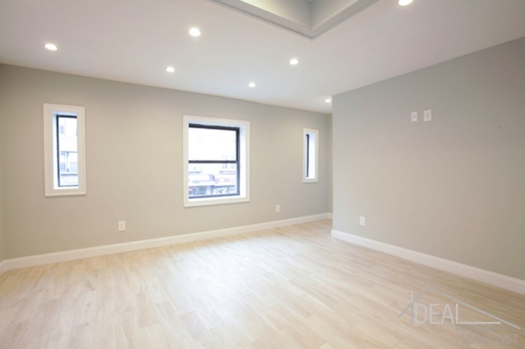 264 Brooklyn Ave., Unit 3 - Photo 1