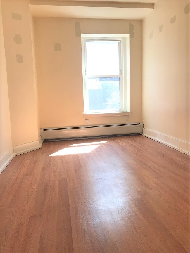 797 Lexington Avenue  - Photo 4