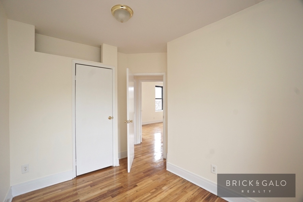 540 W 147th Street - Photo 9