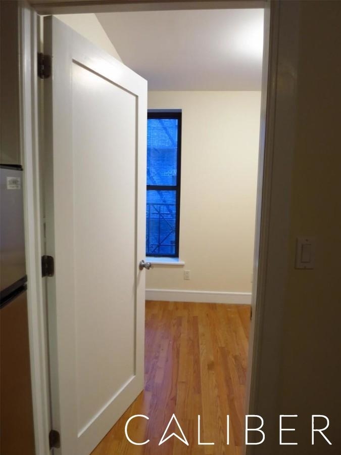 230 East 80th Street - Photo 3