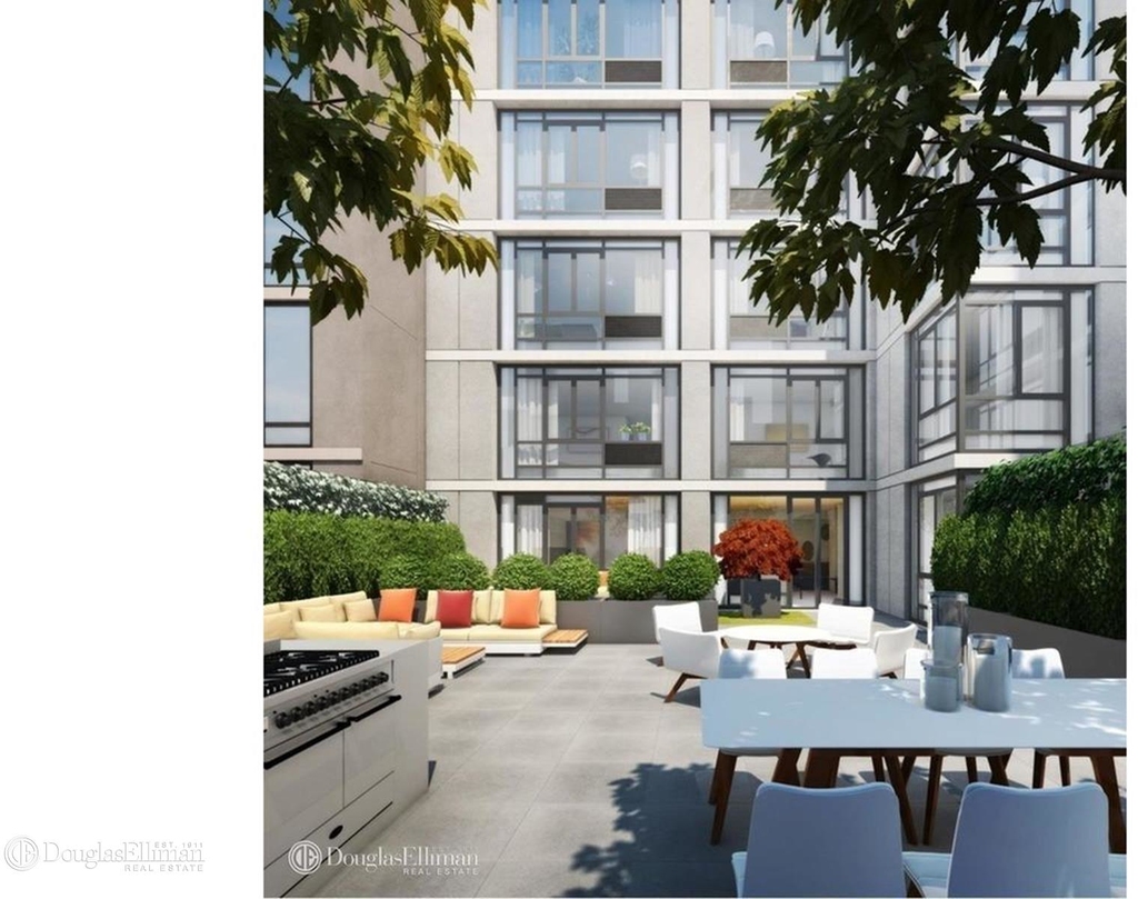 385 First Avenue - Photo 5
