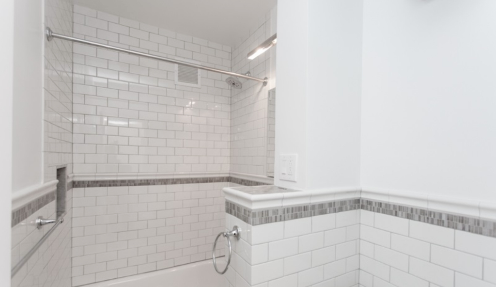 444 East 81st Street - Photo 3