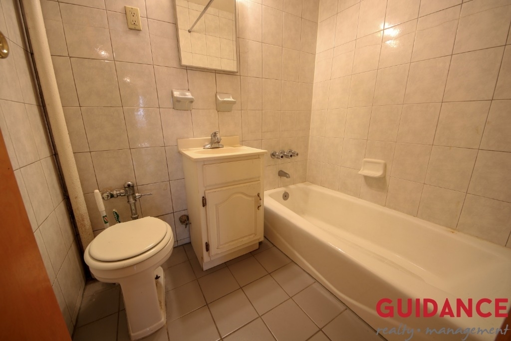 10 West 76th Street - Photo 5