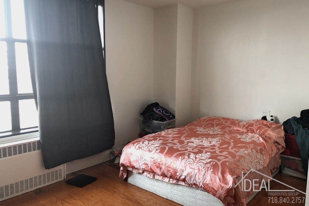 3333 Broadway - Photo 2