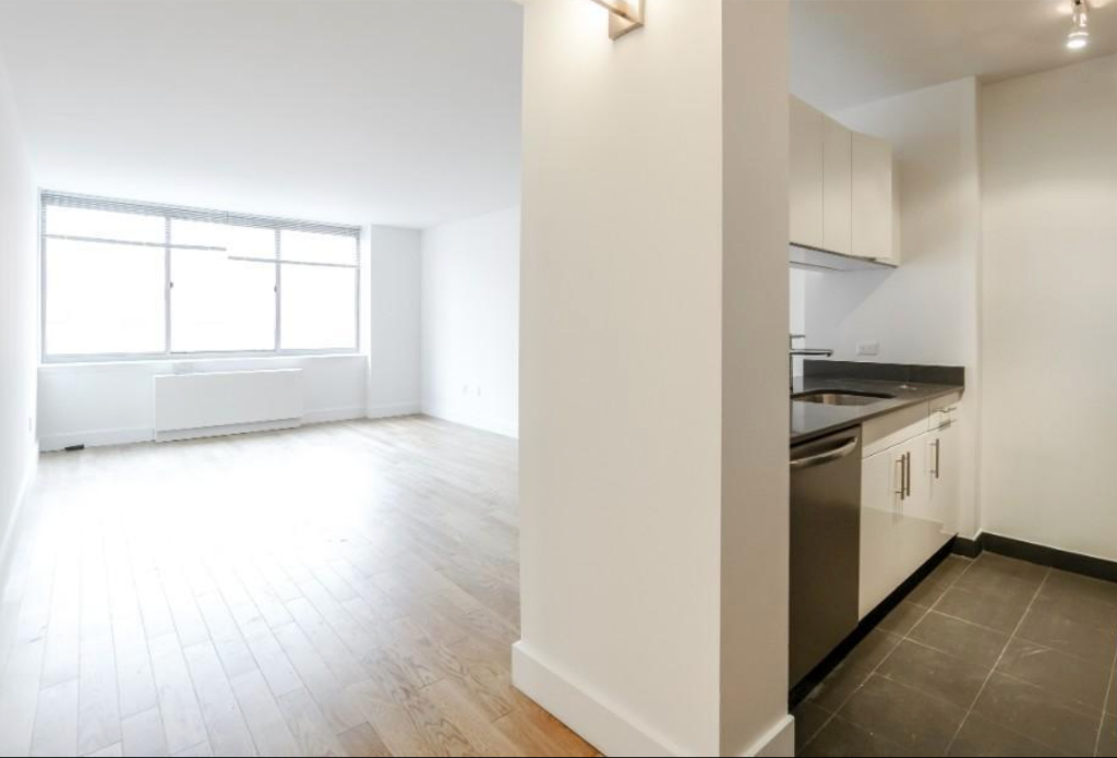 200 West 26th  - Photo 0