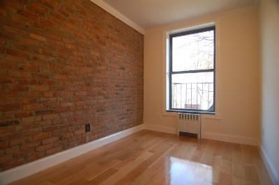 115 Avenue A - Photo 2