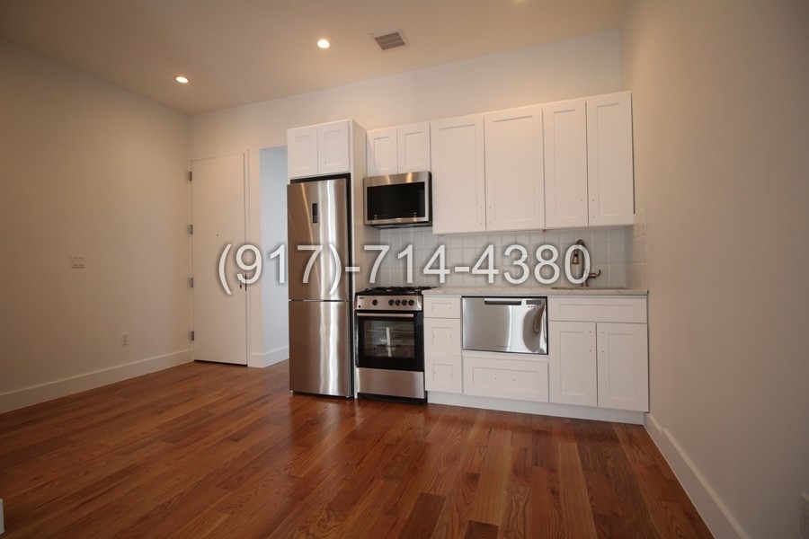 259 Rogers Ave - Photo 0