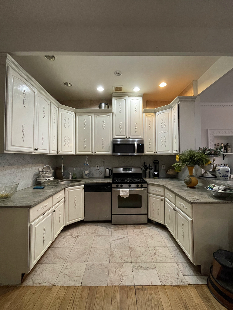 365 West 116th Street - Photo 4