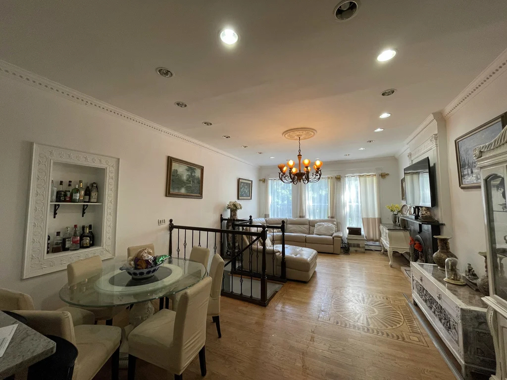365 West 116th Street - Photo 1