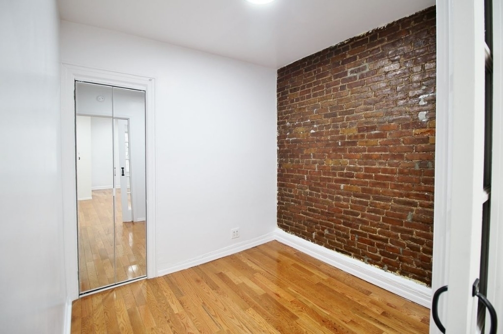 231 east 39 - Photo 2