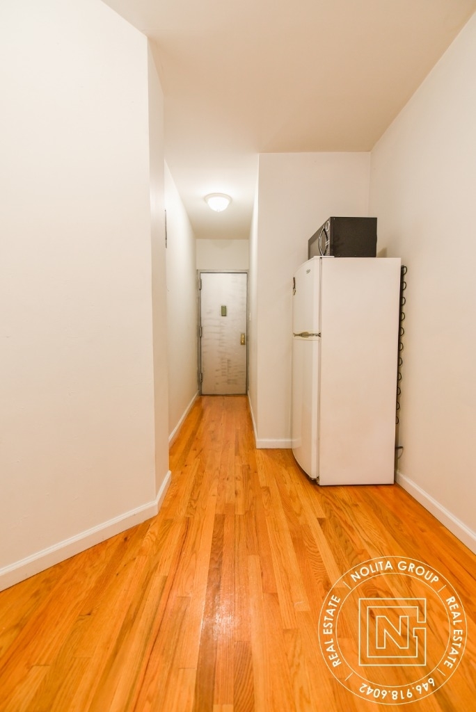 377 Broome Street - Photo 6