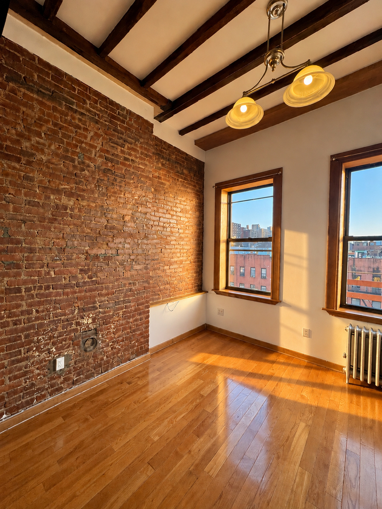 2252 1st Avenue - Photo 3
