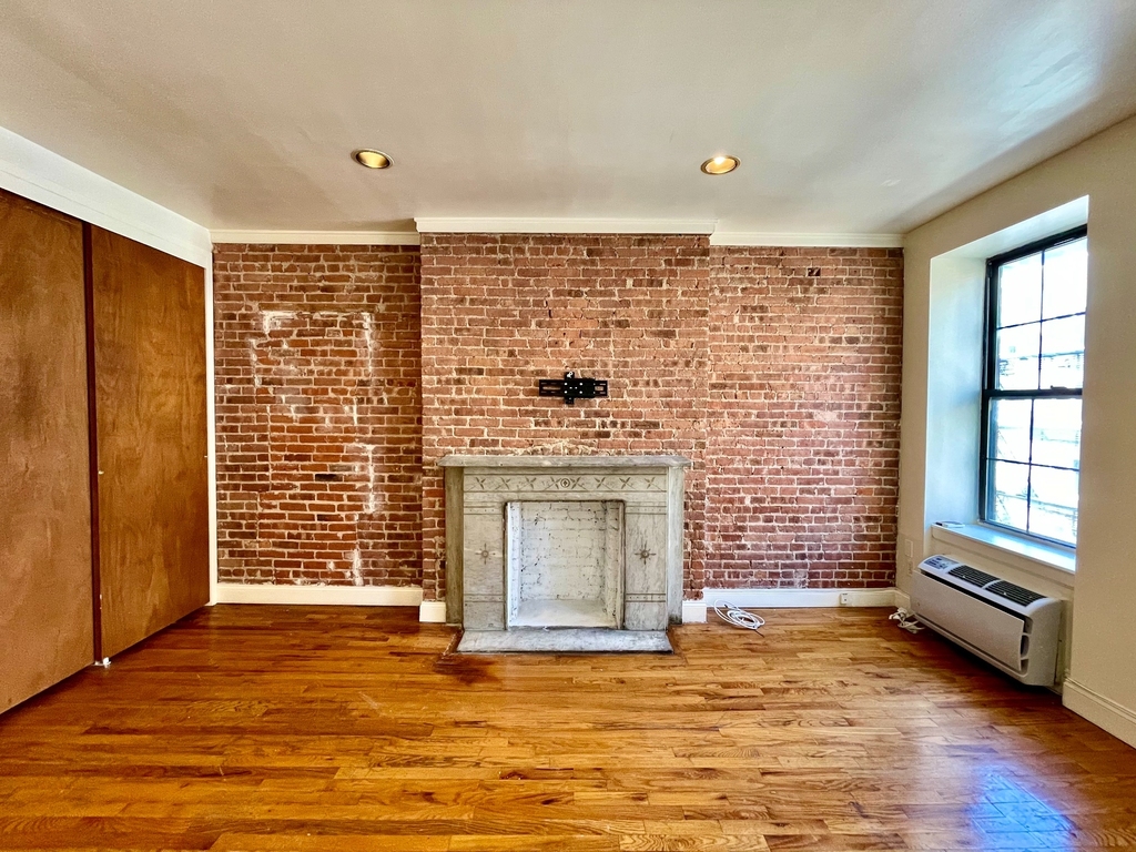 422 East 83rd Street - Photo 2