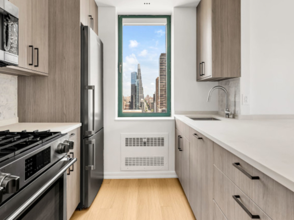 27th  street &  park avenue south  - Photo 2