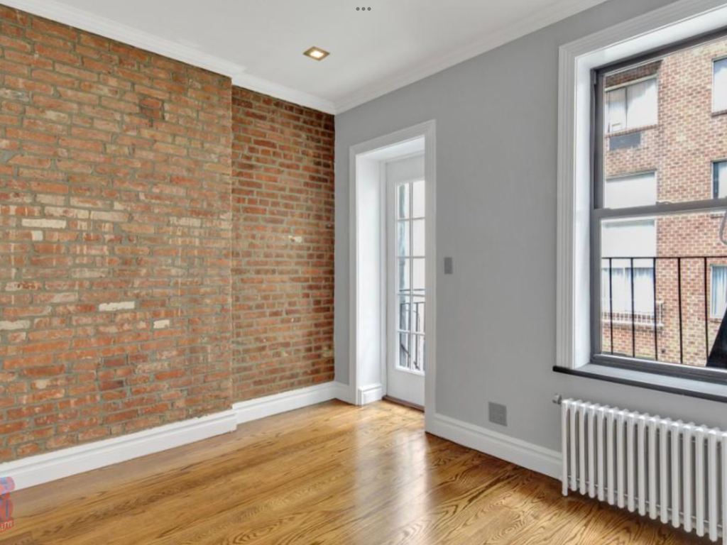 9th street and 1st Avenue  - Photo 7