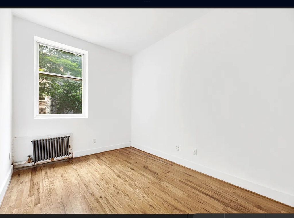 89 East 4th Street - Photo 7
