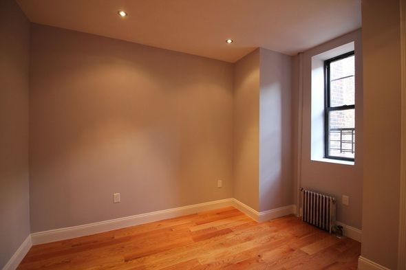 854 West 180th Street - Photo 2