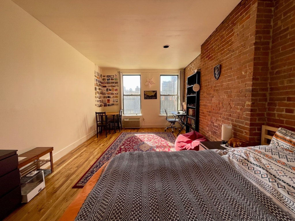 422 East 83rd Street - Photo 1
