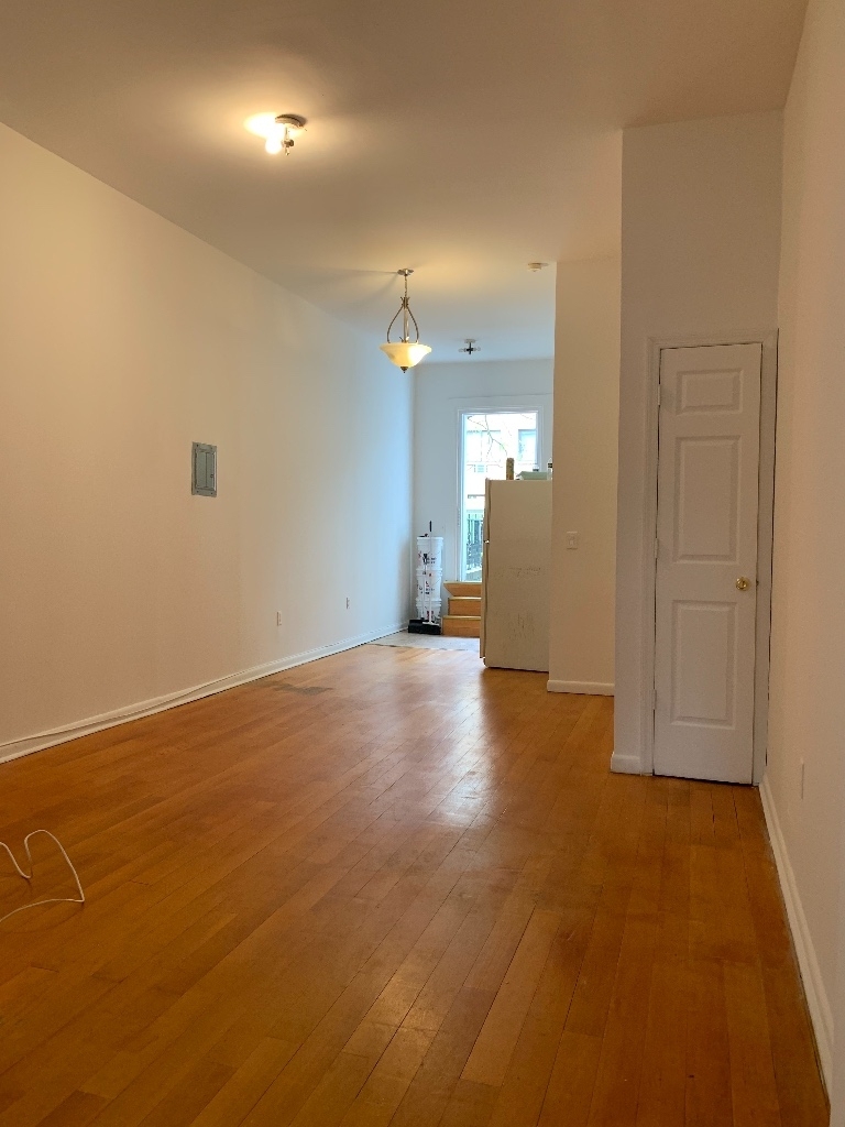 324 East 120th Street - Photo 6