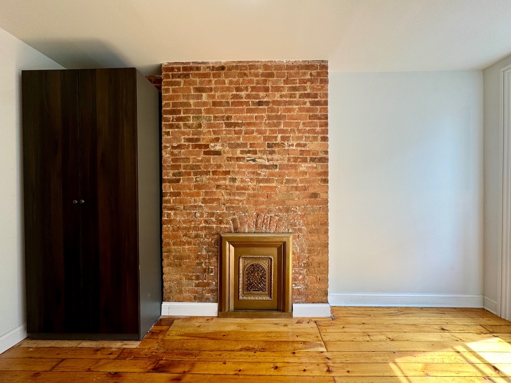 147 East 117th Street - Photo 5