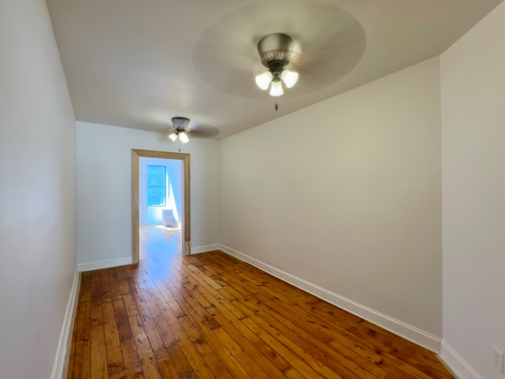 147 East 117th Street - Photo 8