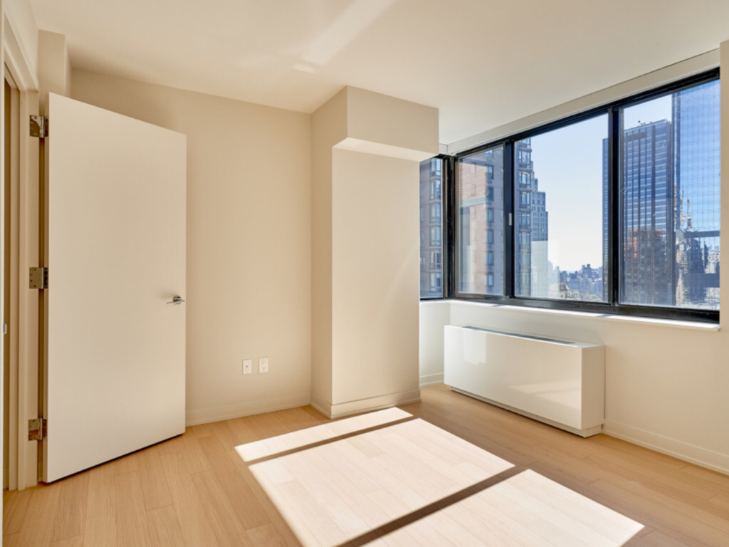 407 Park Avenue South - Photo 4