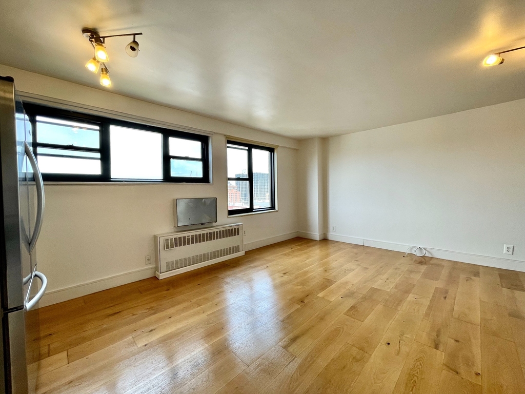 115 East 122nd Street - Photo 5