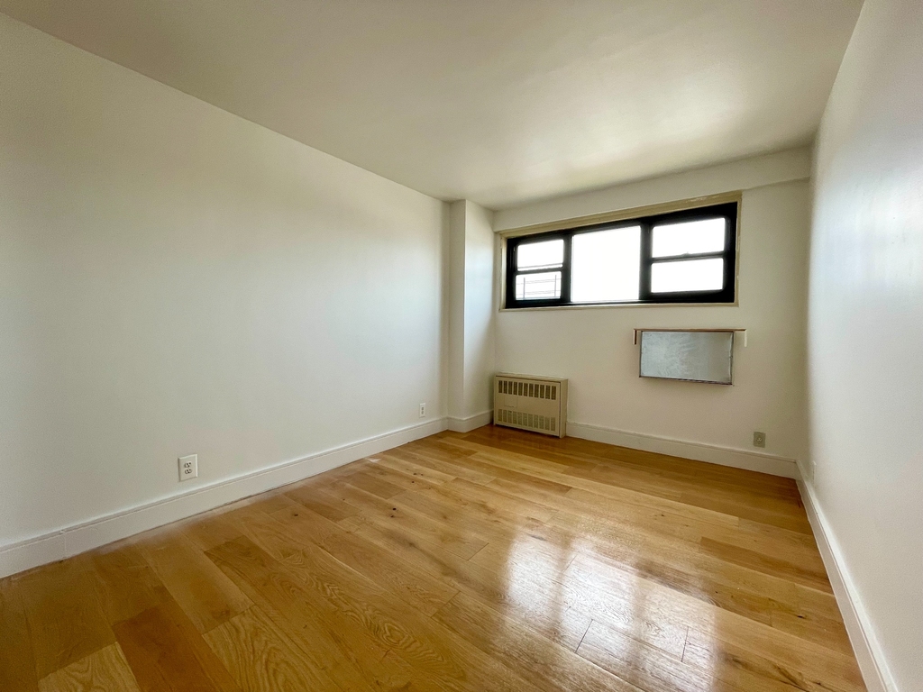 115 East 122nd Street - Photo 8