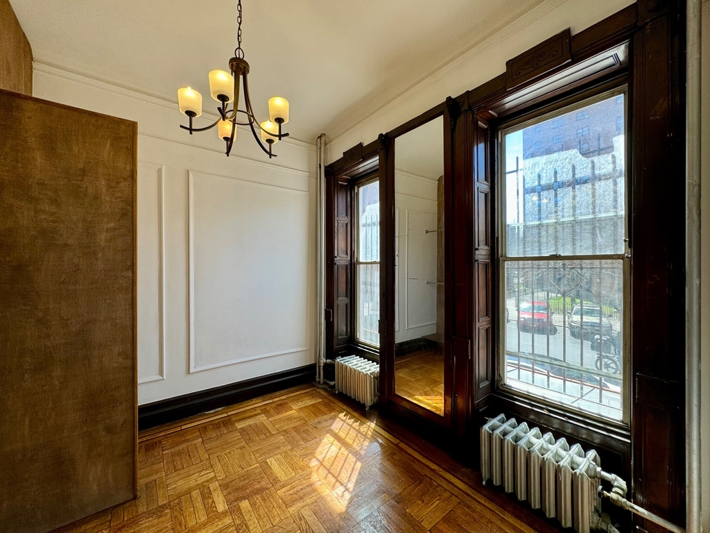 215 East 115th Street - Photo 7