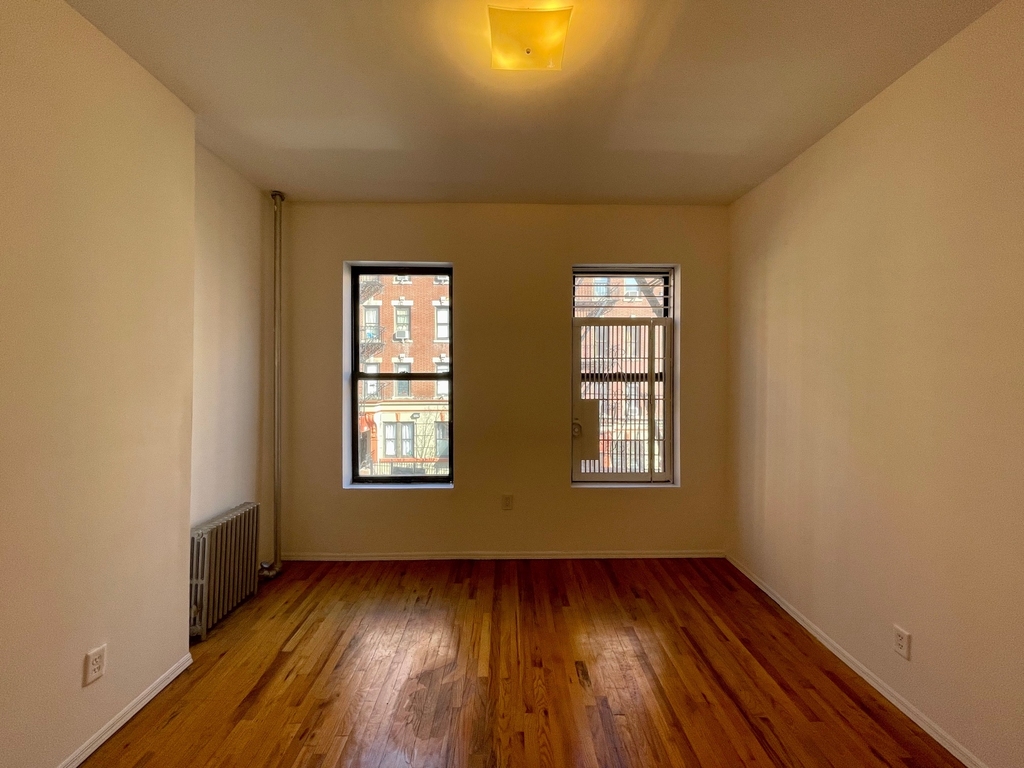 180 East 101st Street - Photo 4