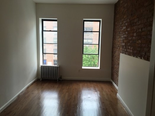 1719 Lexington Avenue - Photo 3