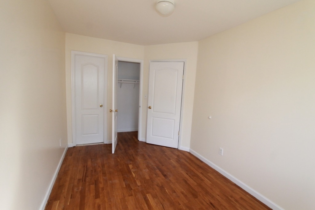 22 E 29 Street, Brooklyn, NY 11226 - Photo 5