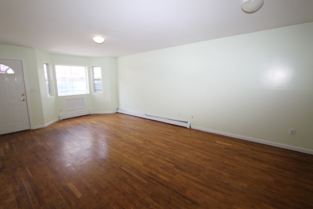 22 E 29 Street, Brooklyn, NY 11226 - Photo 7