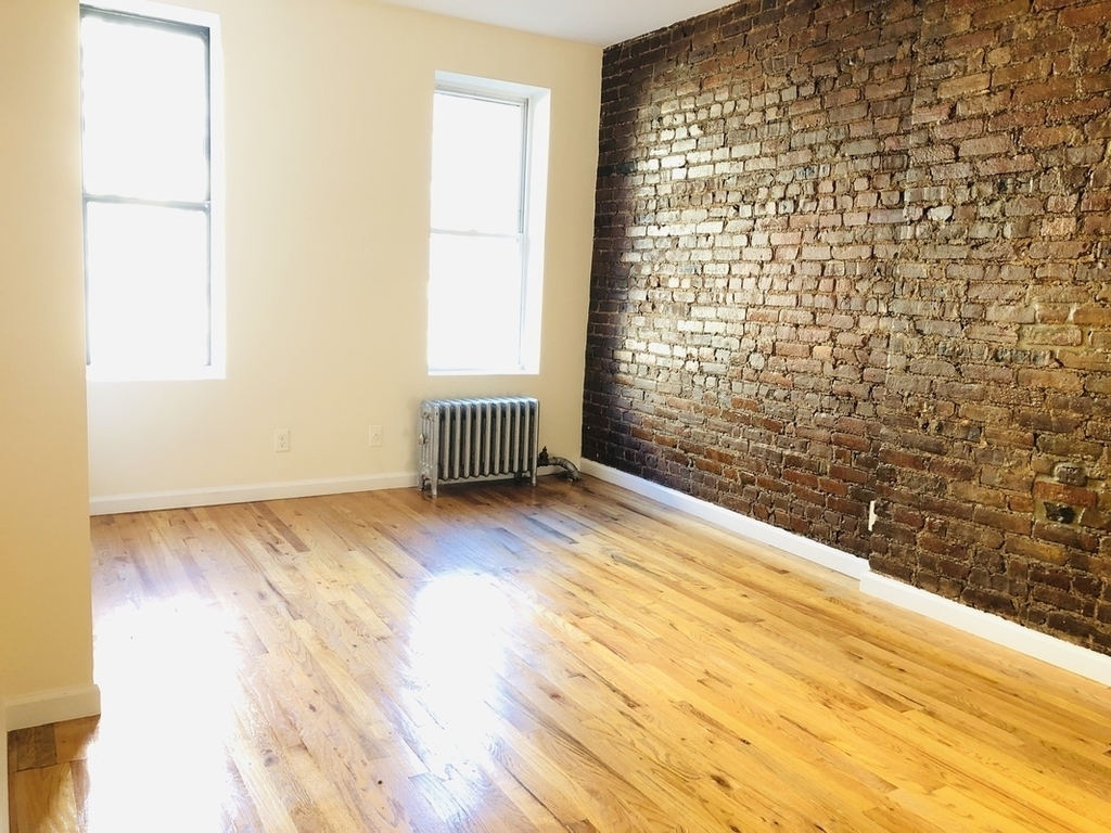 462 East 115th Street - Photo 5