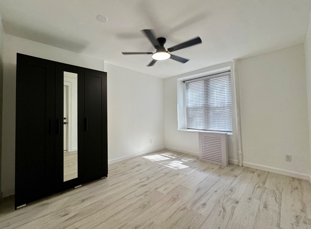 231 East 115th Street - Photo 1