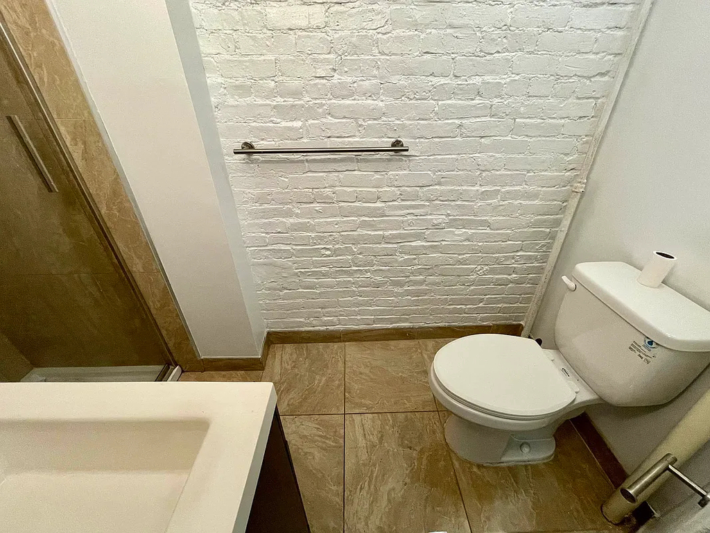 231 East 115th Street - Photo 13