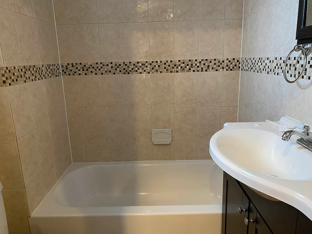 2272 1st Avenue - Photo 5