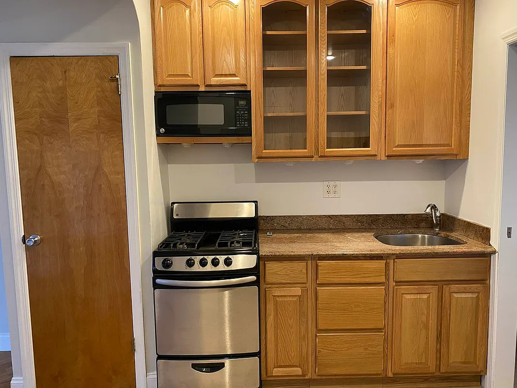 2272 1st Avenue - Photo 1
