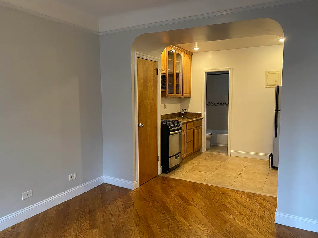 2272 1st Avenue - Photo 0