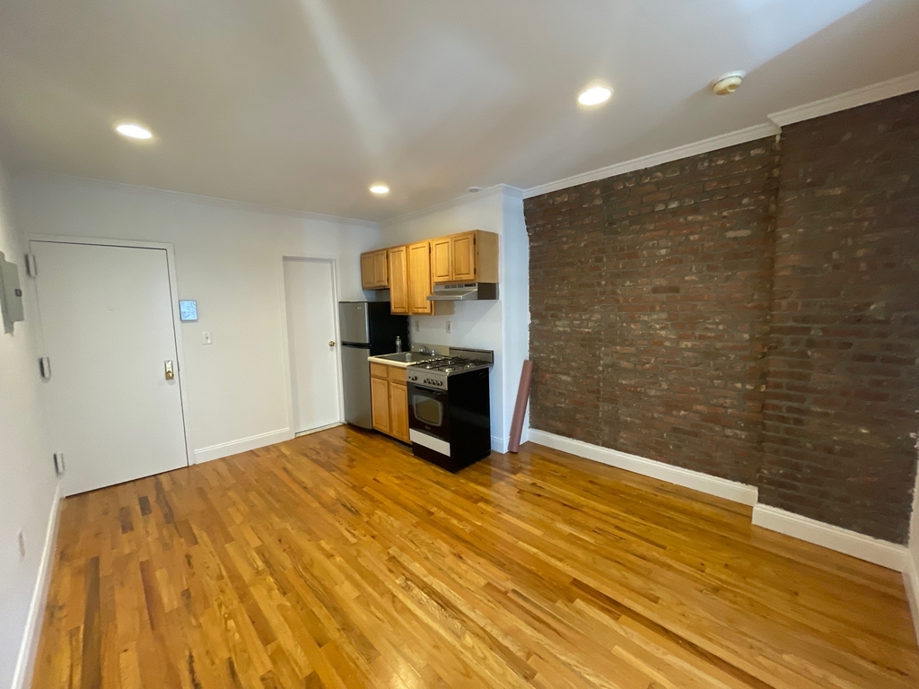 158 Stanton St. - Photo 5